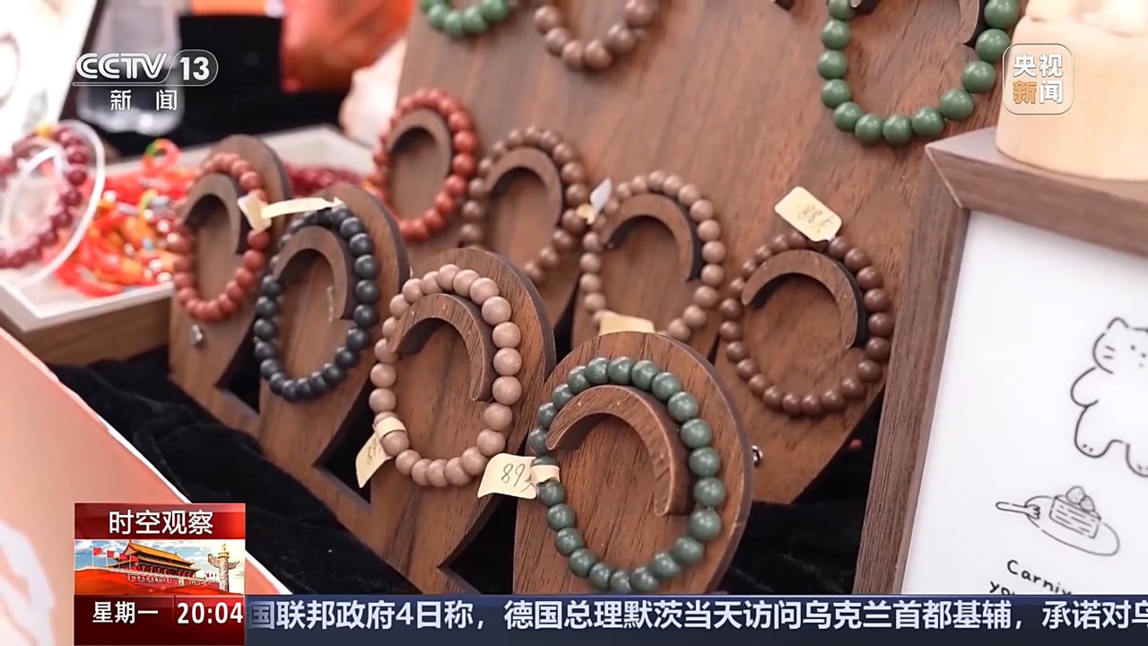 “宝藏小城”藏不住了！国庆假期小城小镇特色游火热